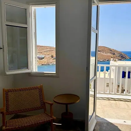Vakantiehuis Platon Luxury Seaview In Kythnos